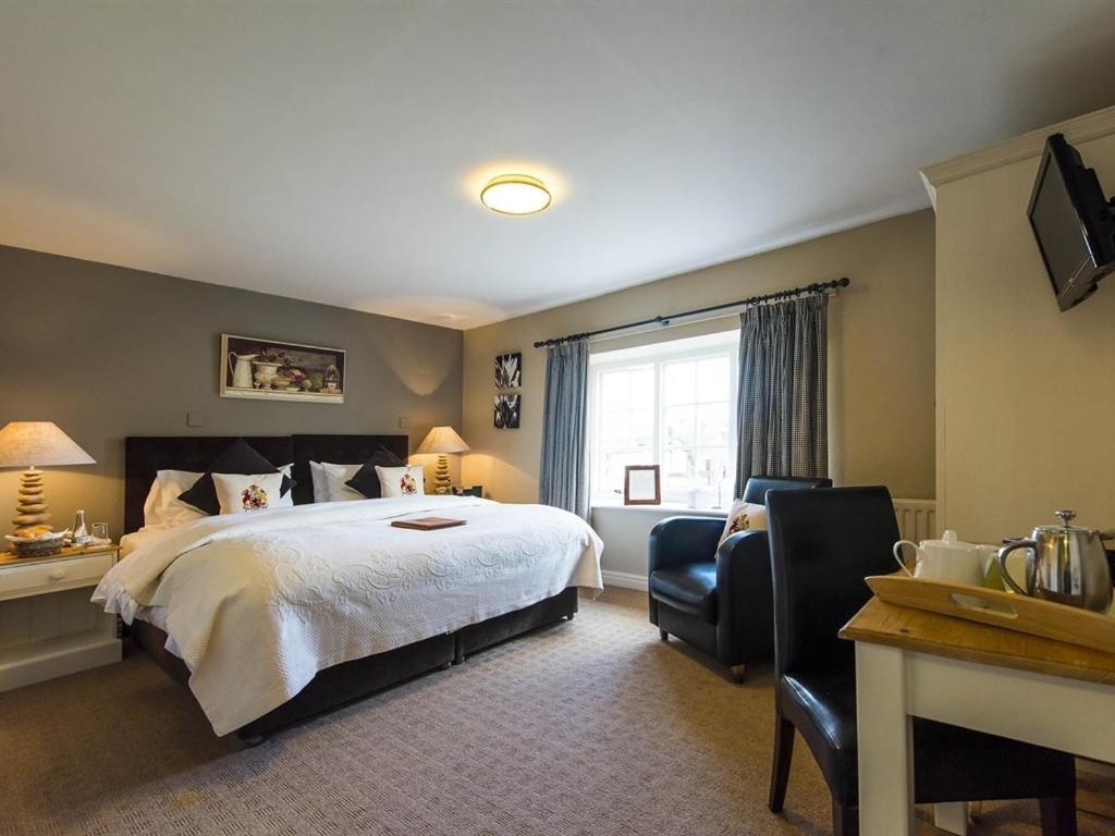 Отель The Fairfax Arms Gilling East Экстерьер фото