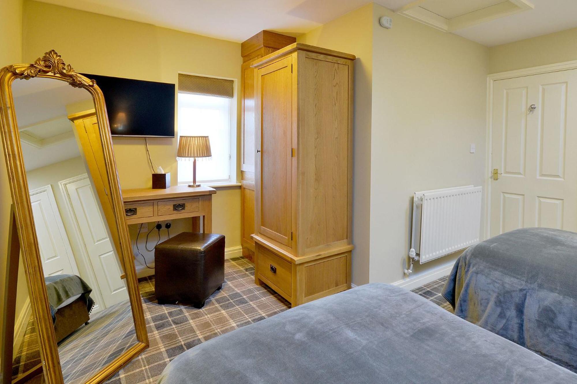 Отель The Fairfax Arms Gilling East Экстерьер фото