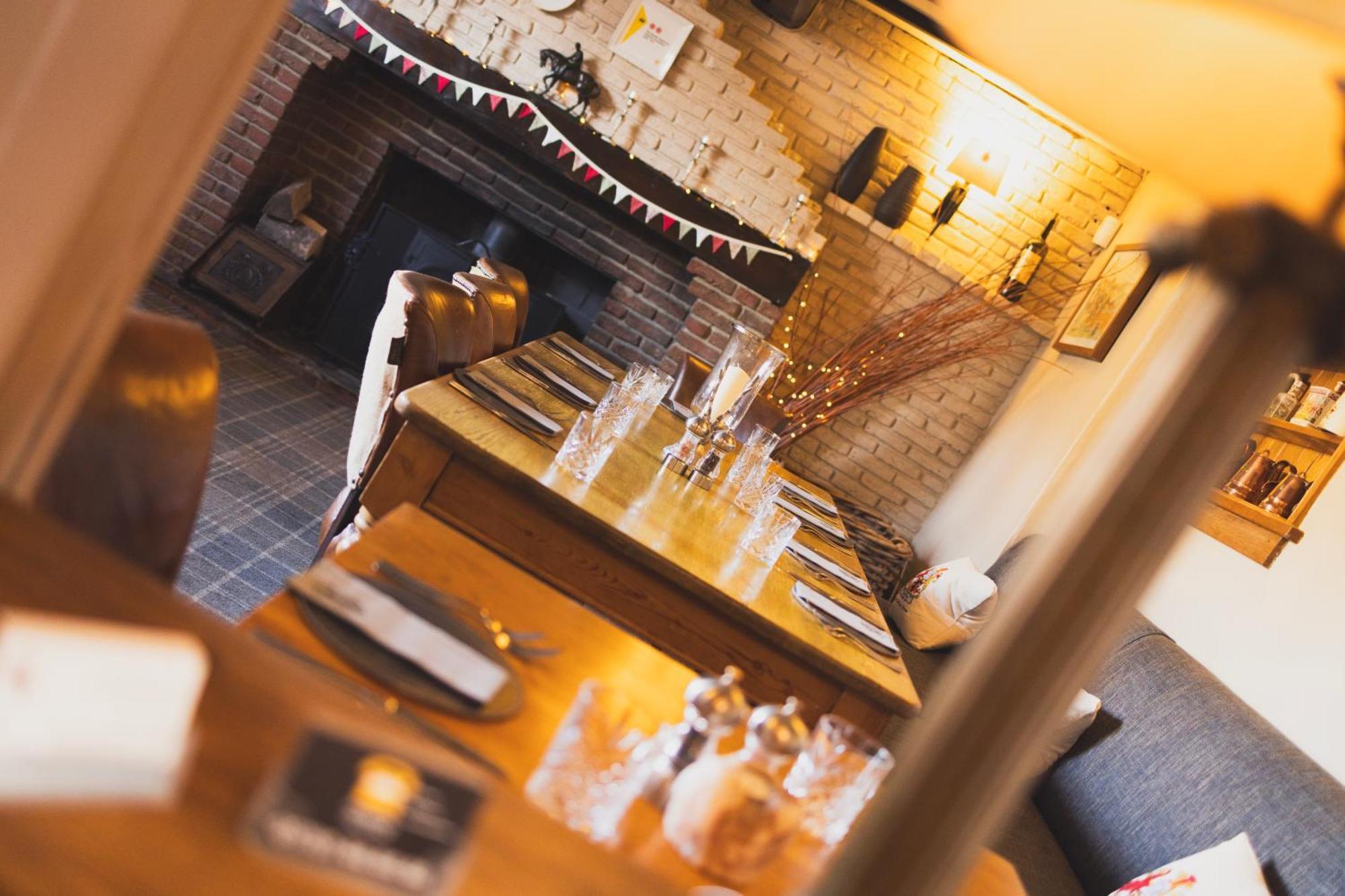 Отель The Fairfax Arms Gilling East Экстерьер фото