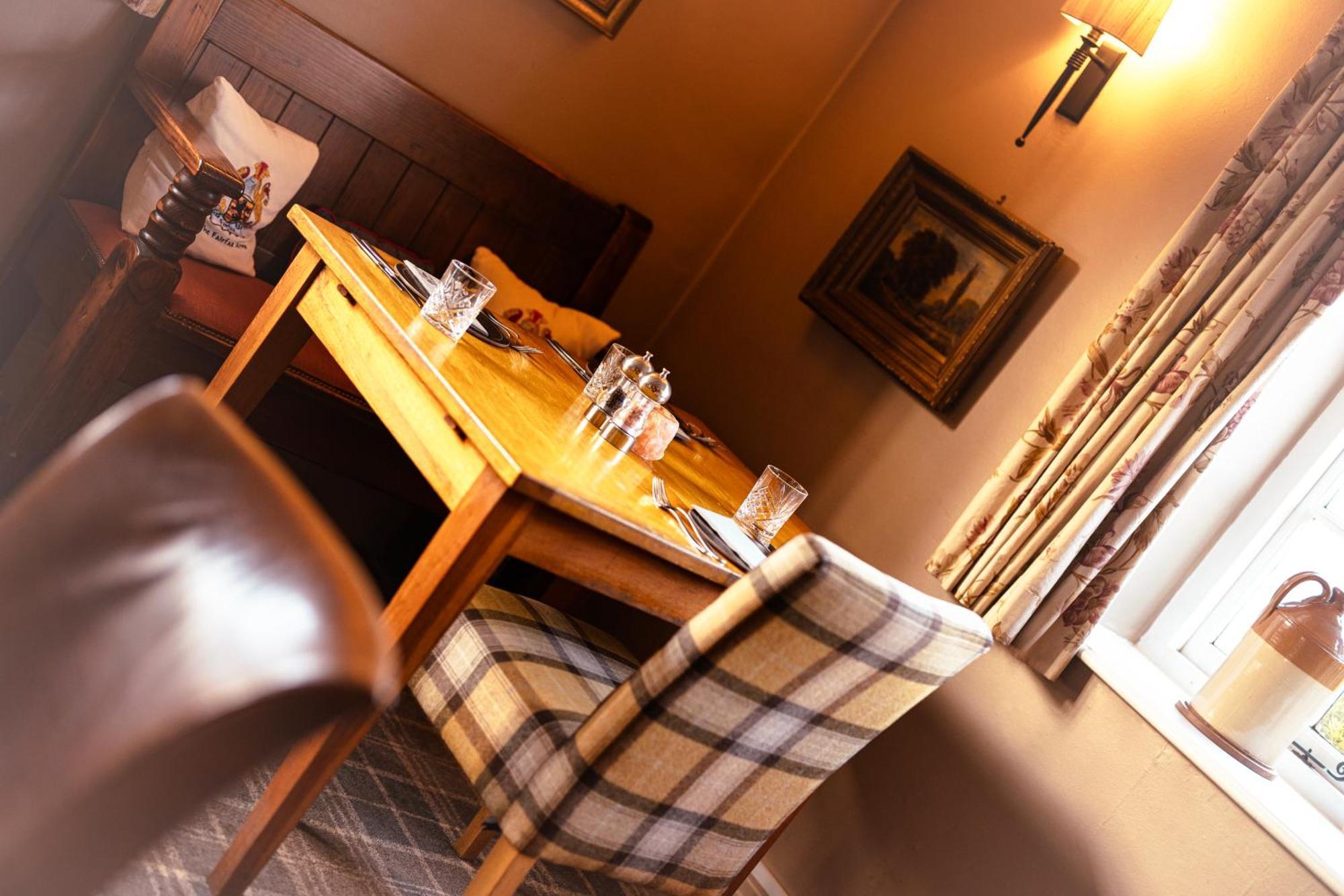 Отель The Fairfax Arms Gilling East Экстерьер фото